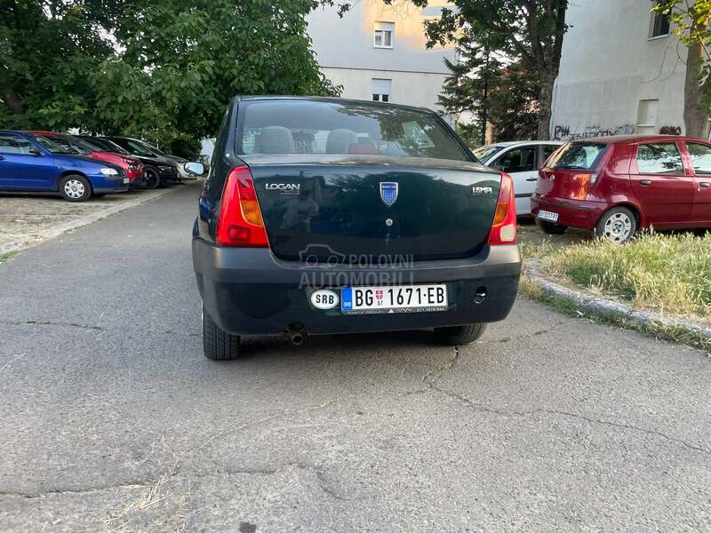 Dacia Logan 