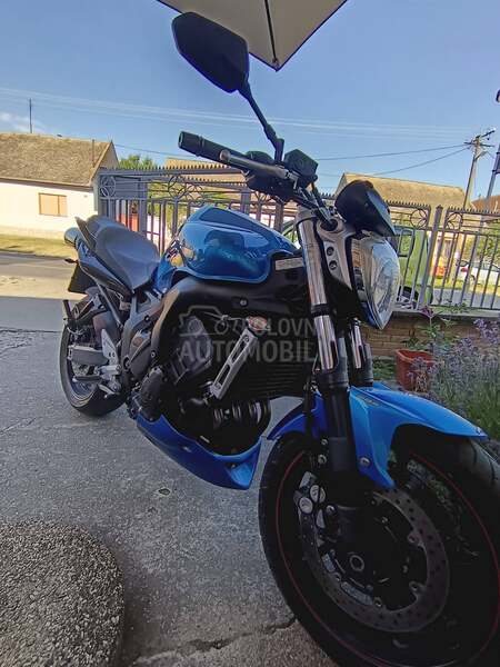 Yamaha fz6