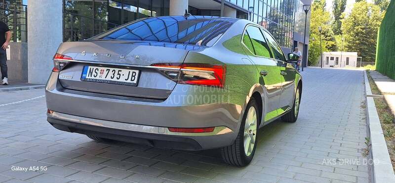 Škoda Superb 1.5tsi Ambition