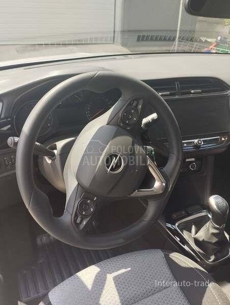 Opel Corsa F 1.2 EDITION