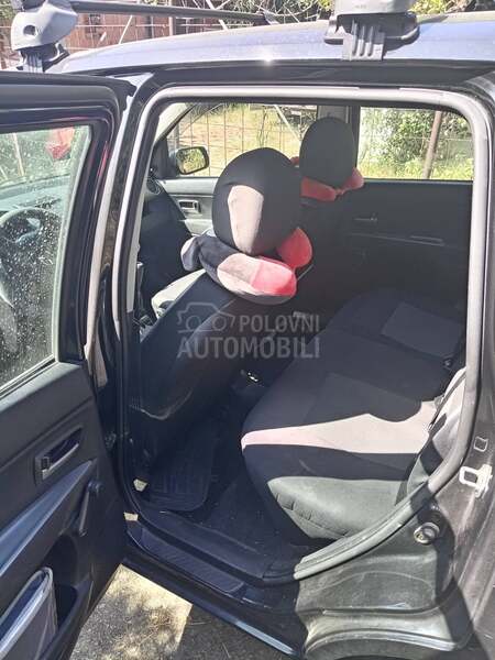 Mazda 2 DY