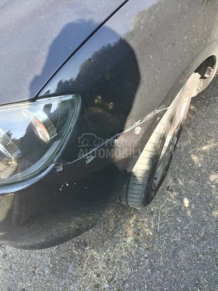 Mazda 2 DY
