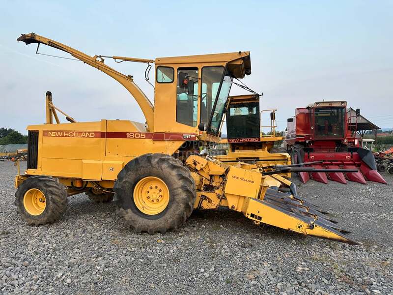 New Holland 1905