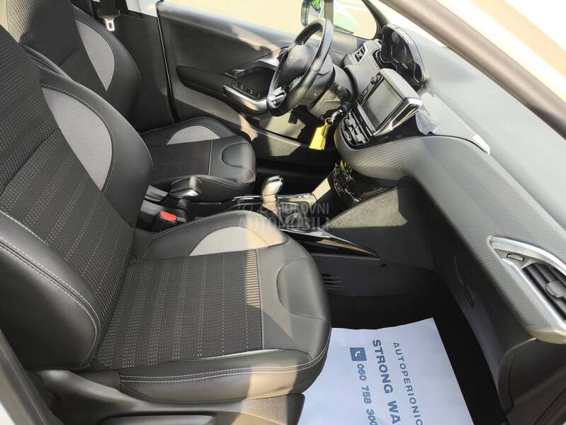 Peugeot 2008 .1.2.ALLURE