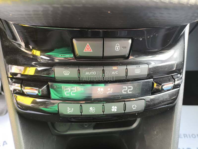Peugeot 2008 .1.2.ALLURE