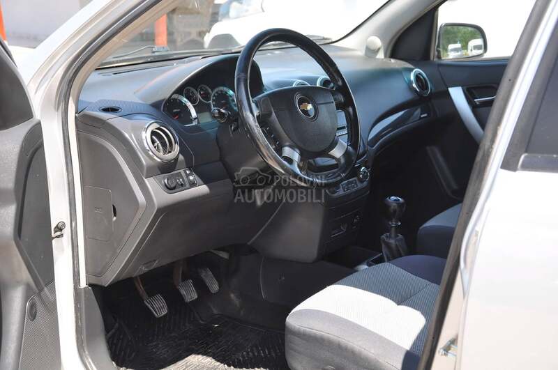 Chevrolet Aveo 