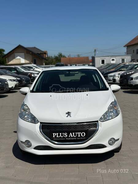 Peugeot 208 N O V