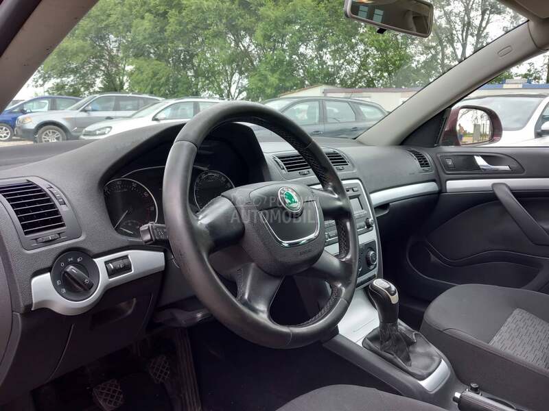 Škoda Octavia 1.8 B 4x4