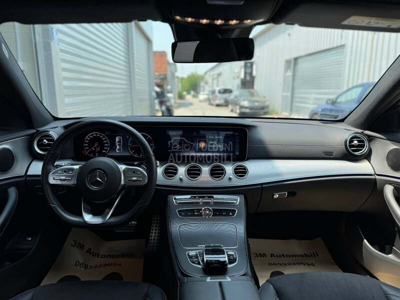 Mercedes Benz E 220 D/AMG/4-MATIC/360
