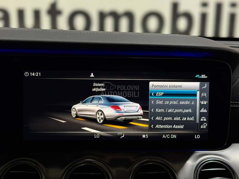 Mercedes Benz E 220 D/AMG/4-MATIC/360