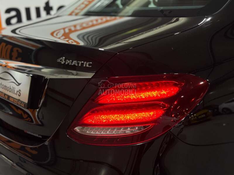Mercedes Benz E 220 D/AMG/4-MATIC/360