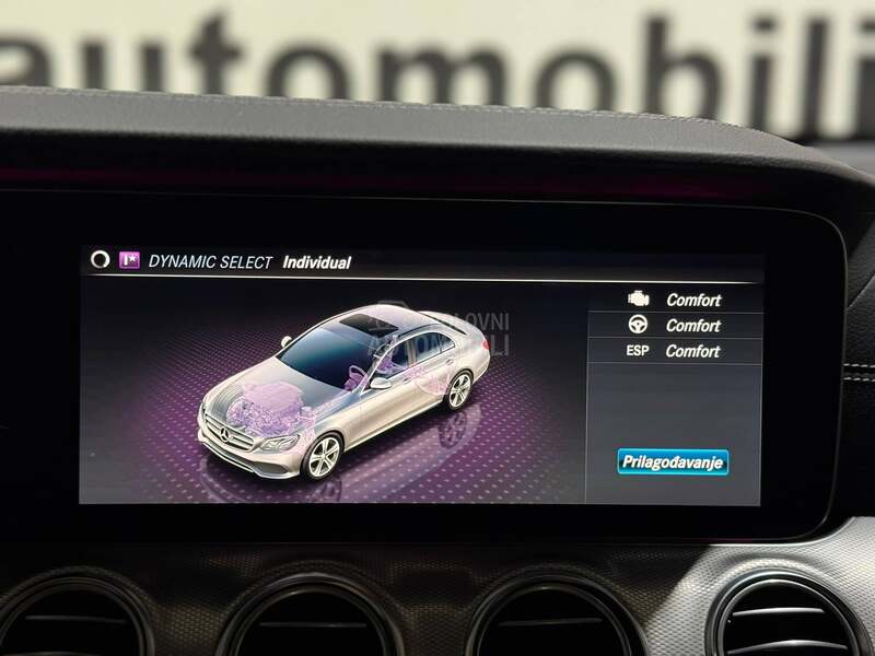 Mercedes Benz E 220 D/AMG/4-MATIC/360
