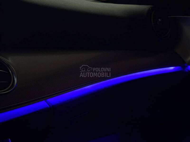 Mercedes Benz E 220 D/AMG/4-MATIC/360