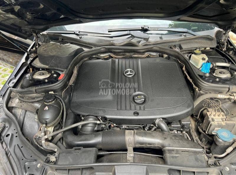 Mercedes Benz E 200 Diplomat