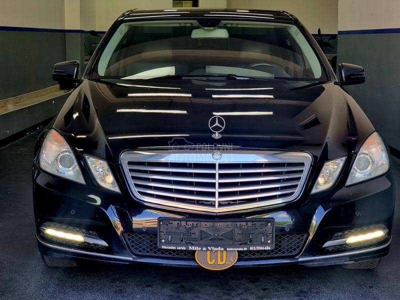 Mercedes Benz E 200 Diplomat