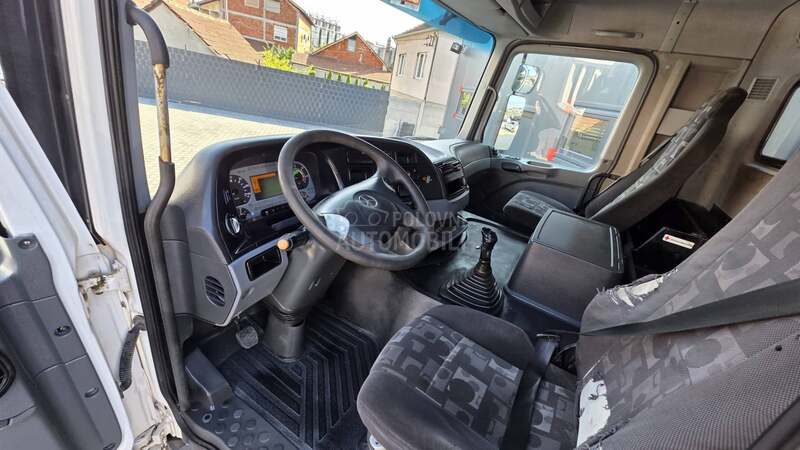 Mercedes Benz 4146 u ponudi dva ista