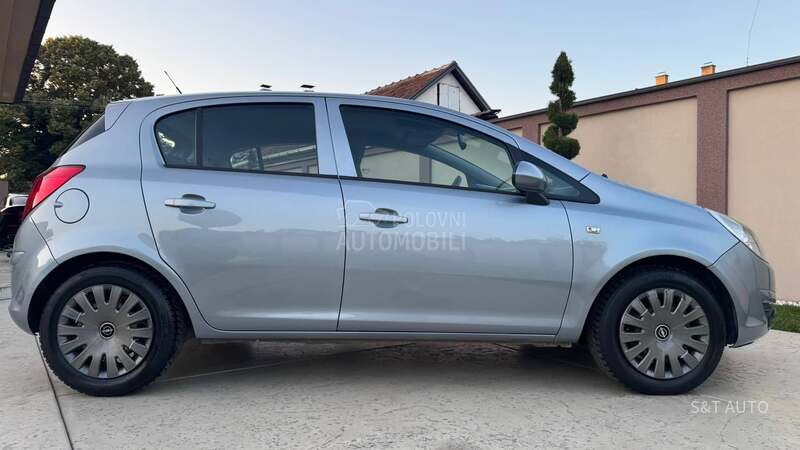 Opel Corsa D 1.3 CDTI/ F.U.L