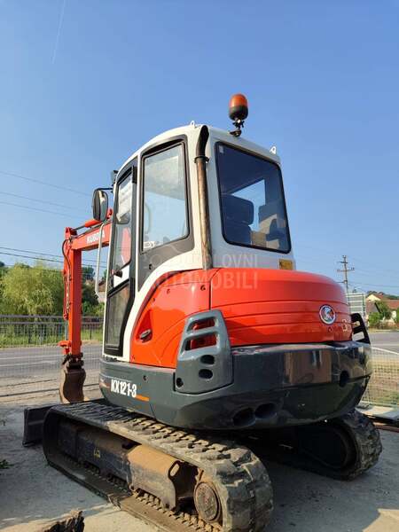 Kubota 121