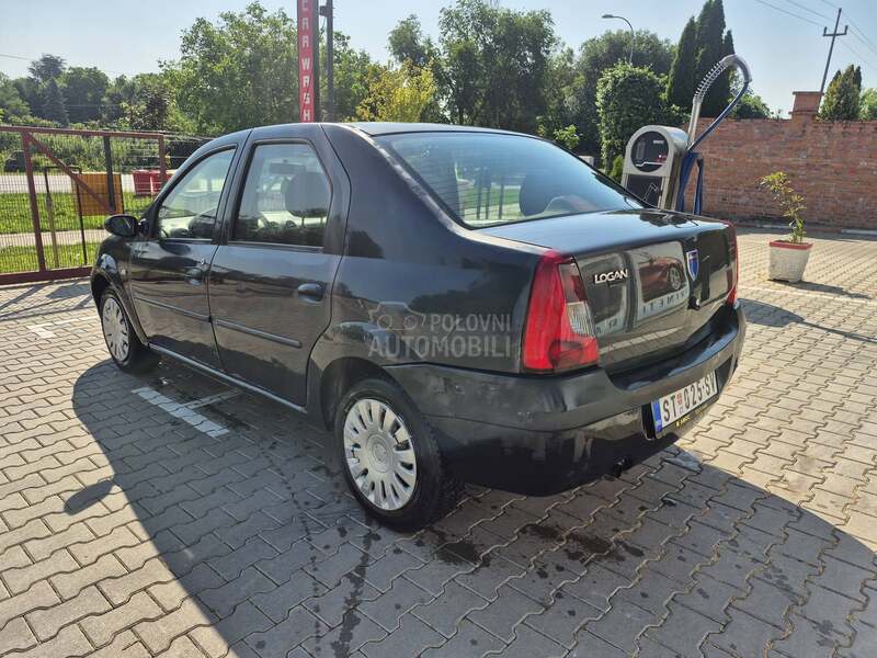 Dacia Logan 