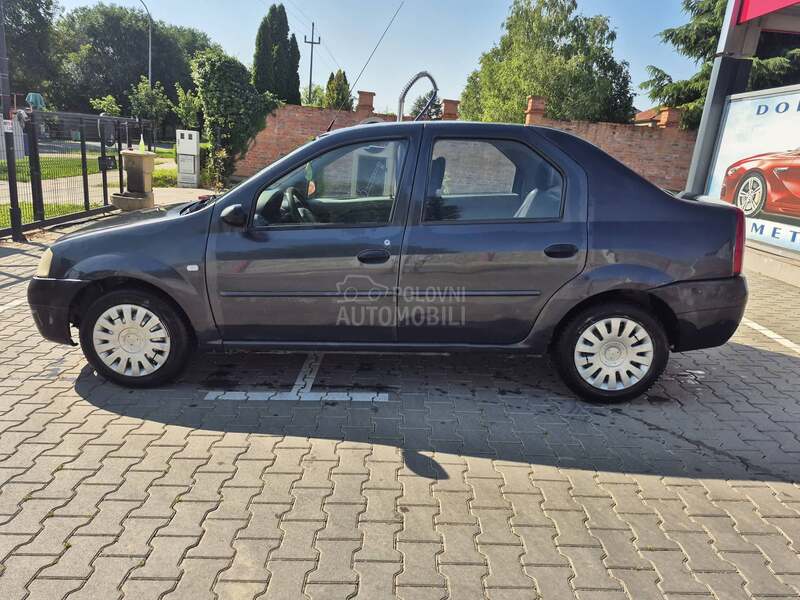 Dacia Logan 