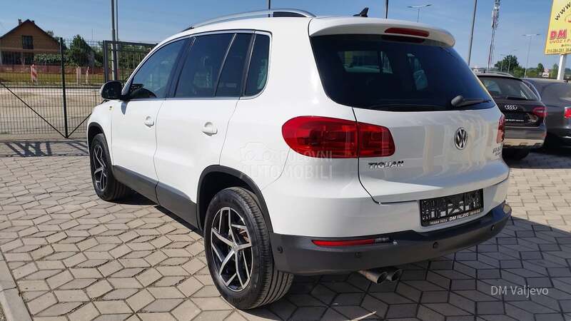 Volkswagen Tiguan 4MOTION/DSG/LED/T0P