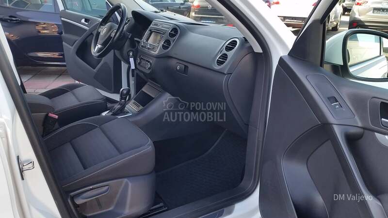 Volkswagen Tiguan 4MOTION/DSG/LED/T0P