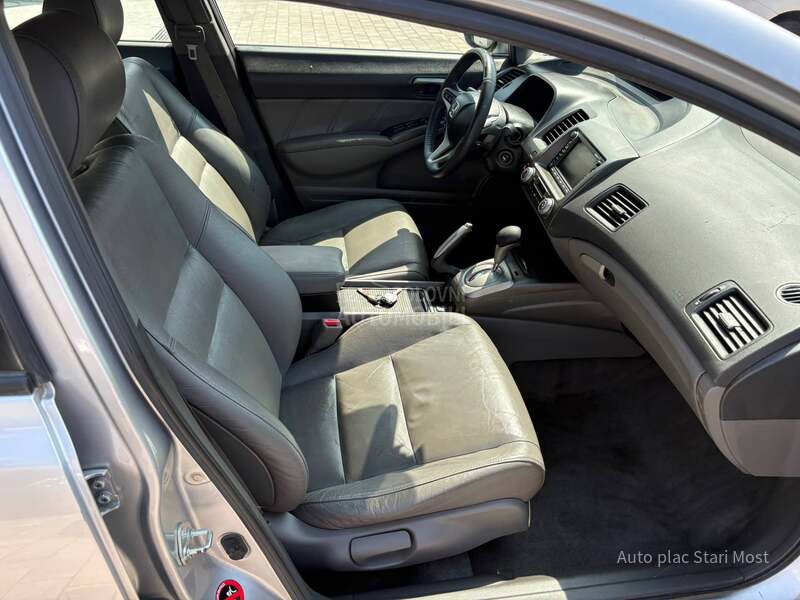 Honda Civic 1,3 HYUBRID