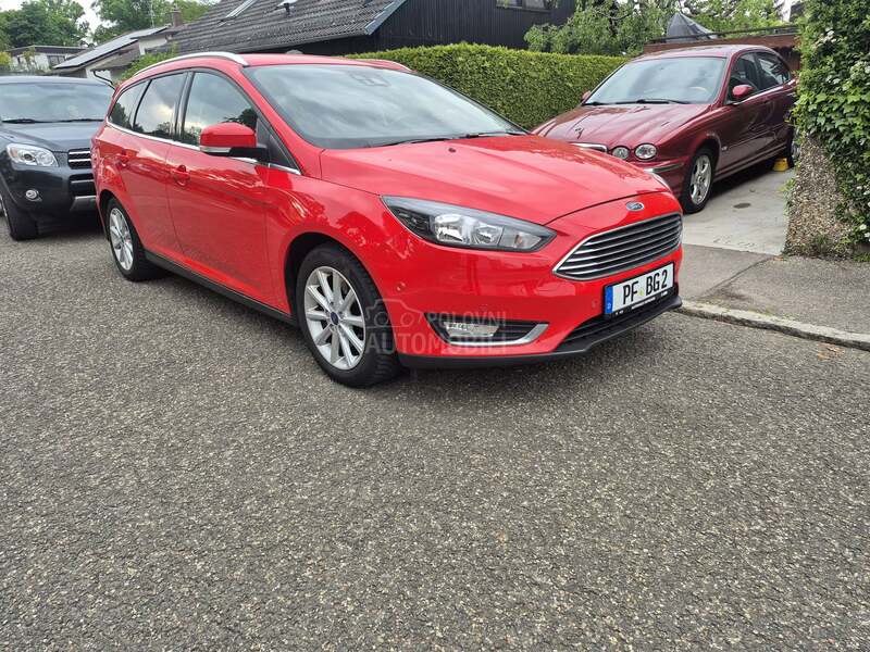 Ford Focus 1,5 TITANIUM X