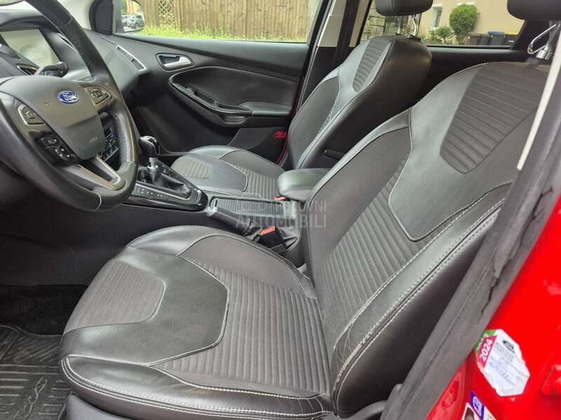Ford Focus 1,5 TITANIUM X