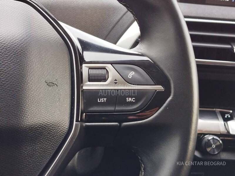 Peugeot 3008 1.2 PURETECH M/T