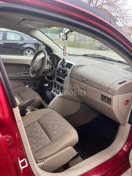 Dodge Caliber 