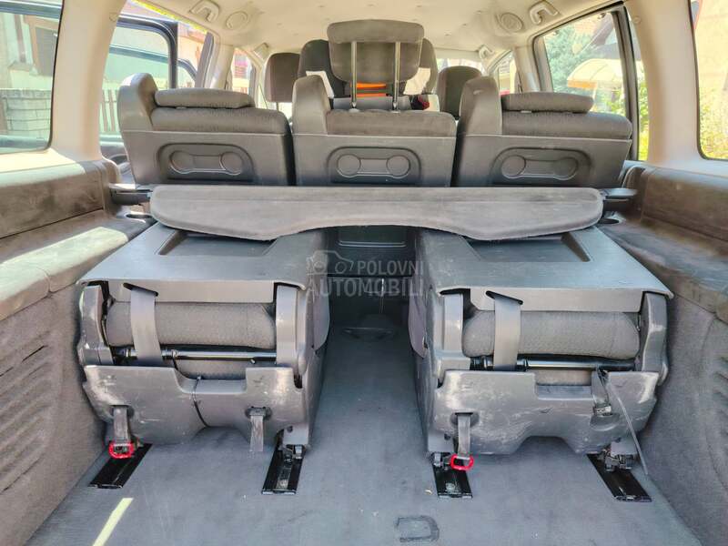 Renault Grand Espace 2.0 dci 150