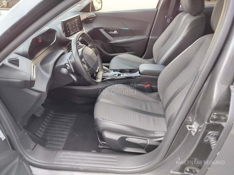 Peugeot 2008 1.2 ALLURE A/T