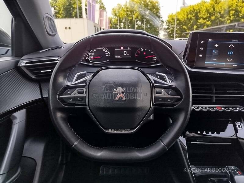 Peugeot 2008 1.2 ALLURE A/T
