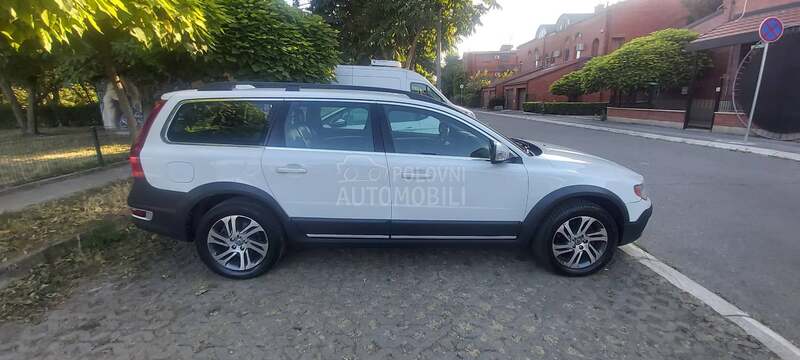 Volvo XC70 2.0d, auto.matik