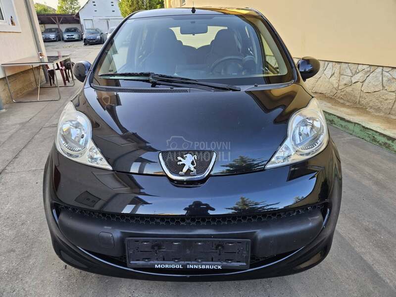 Peugeot 107 N A V I G A C I J A