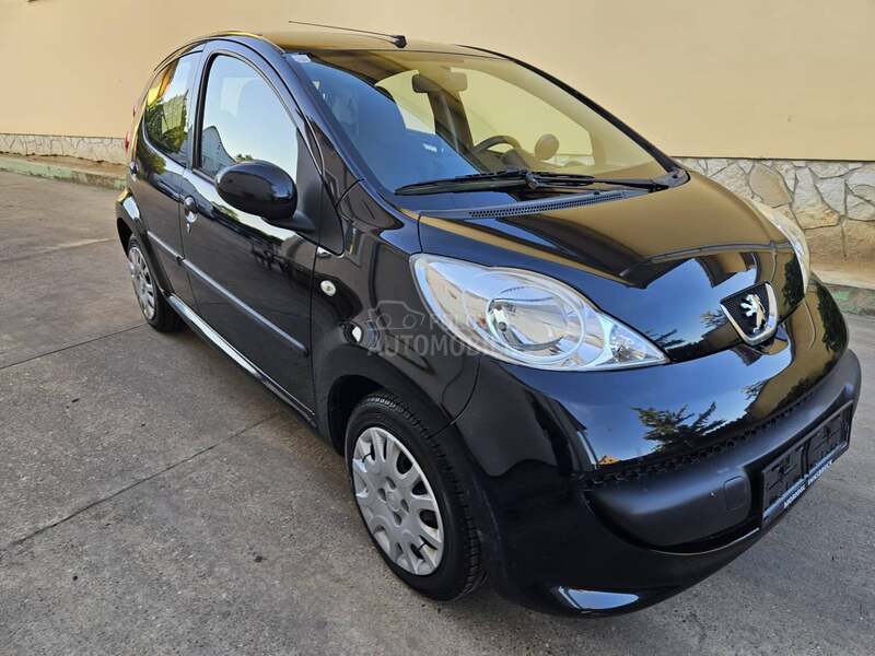 Peugeot 107 N A V I G A C I J A