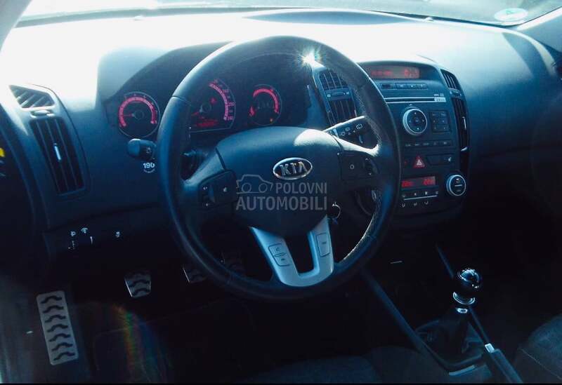 Kia cee`d 