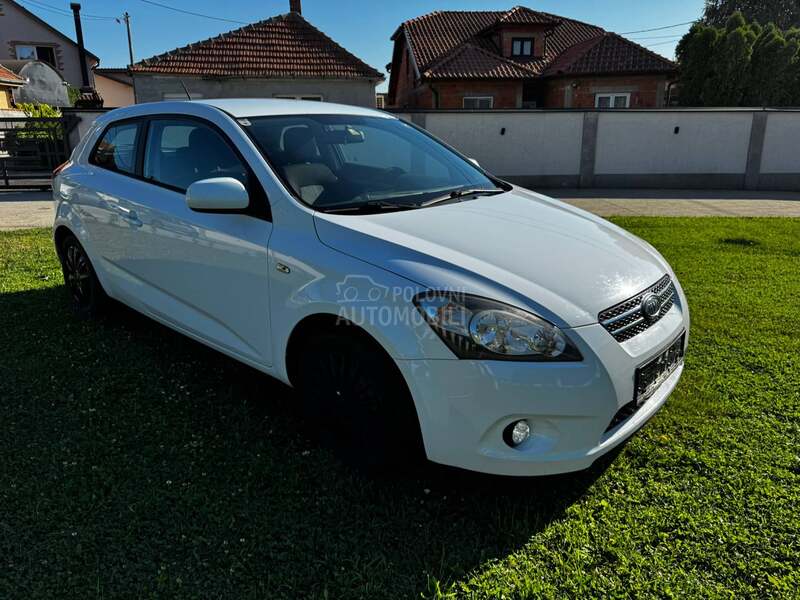Kia cee`d 
