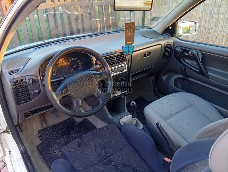 Volkswagen Polo 1.6