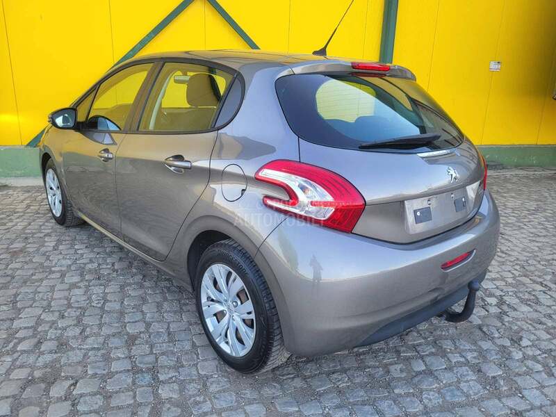 Peugeot 208 ZA TRG.OVCE/TO.P CEN