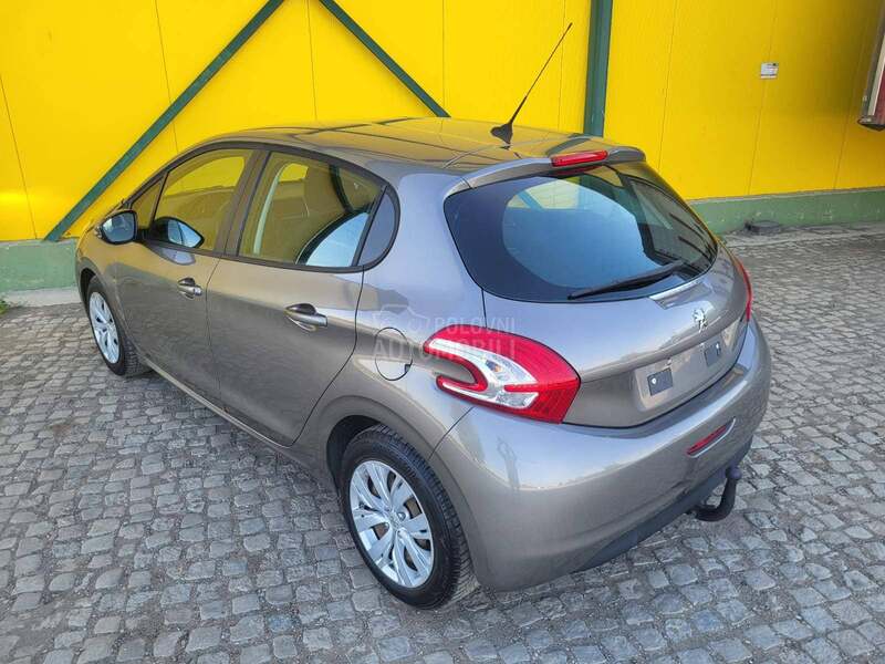 Peugeot 208 ZA TRG.OVCE/TO.P CEN