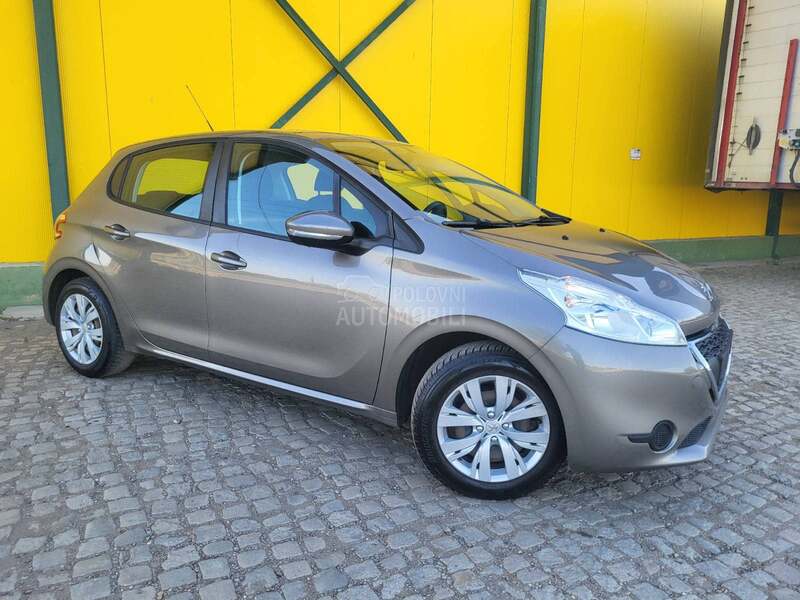 Peugeot 208 ZA TRG.OVCE/TO.P CEN