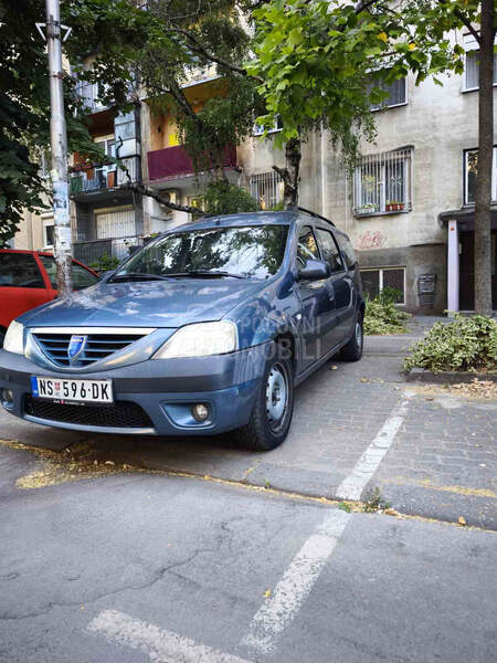 Dacia Logan 