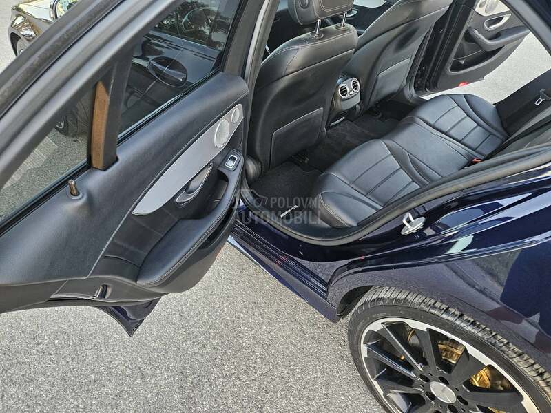 Mercedes Benz C 220 AMG