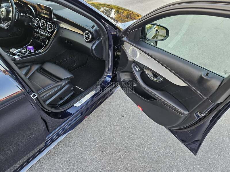 Mercedes Benz C 220 AMG
