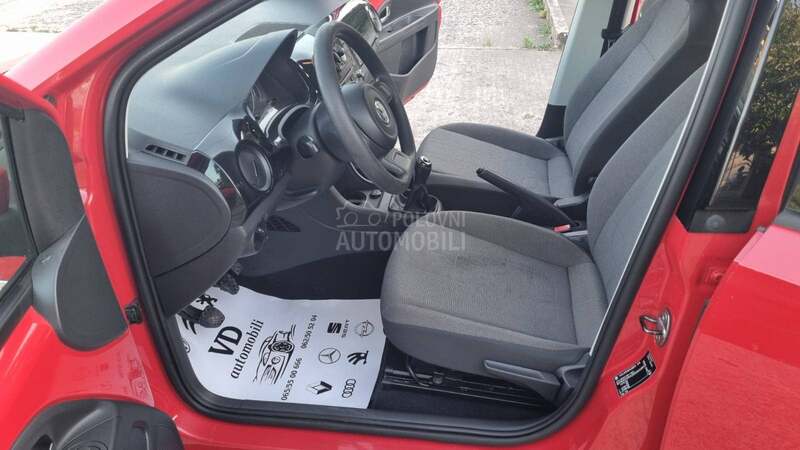 Volkswagen up! M.E.T.A.N