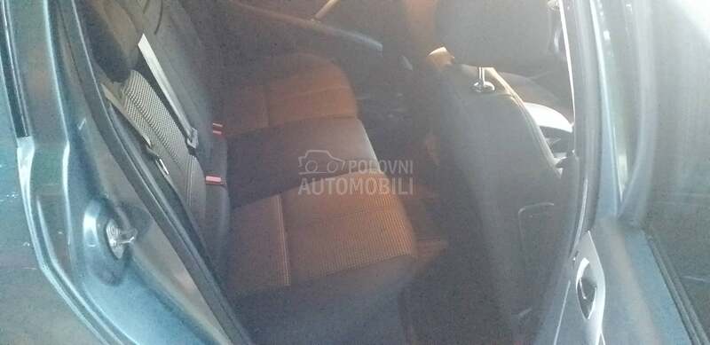 Peugeot 407 1.6 HDI