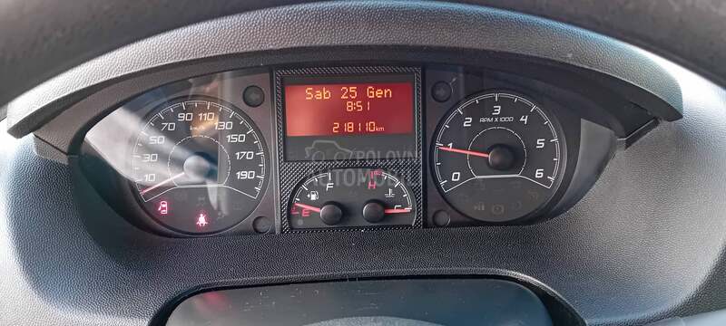 Peugeot Boxer HLADNjACA MINUS