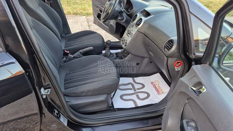 Opel Corsa D 1.2 TNG